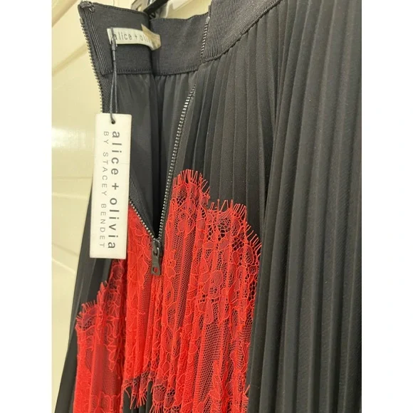 NWT Alice + Olivia pleated maxi pleated skirt - Picture 4 of 4